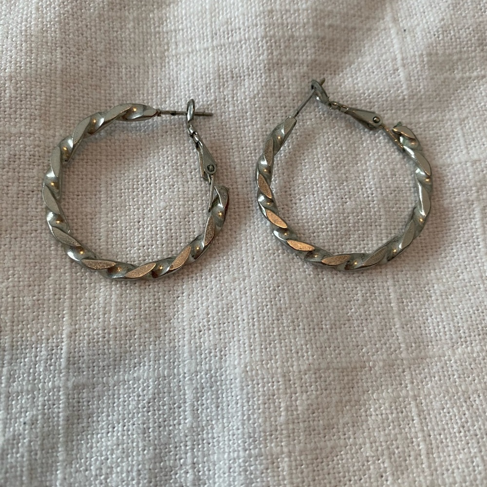 Twisted hoop, silver fashion earrings
